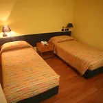 Victoria Hotel 3*